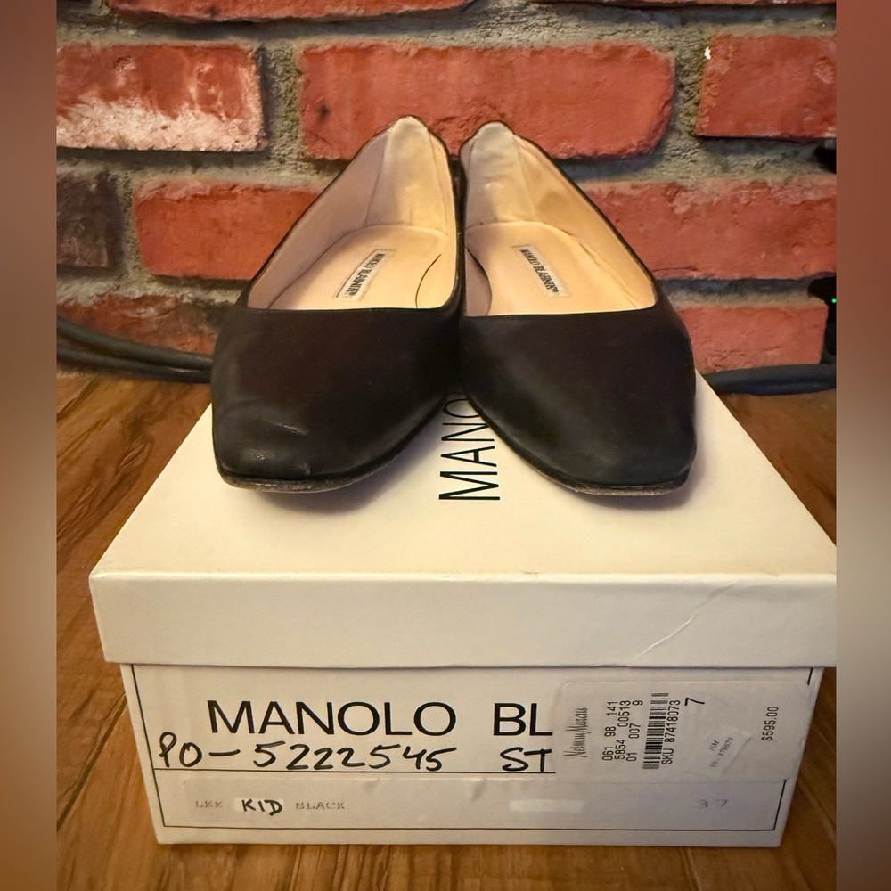 Manolo Blahnik Black Flats